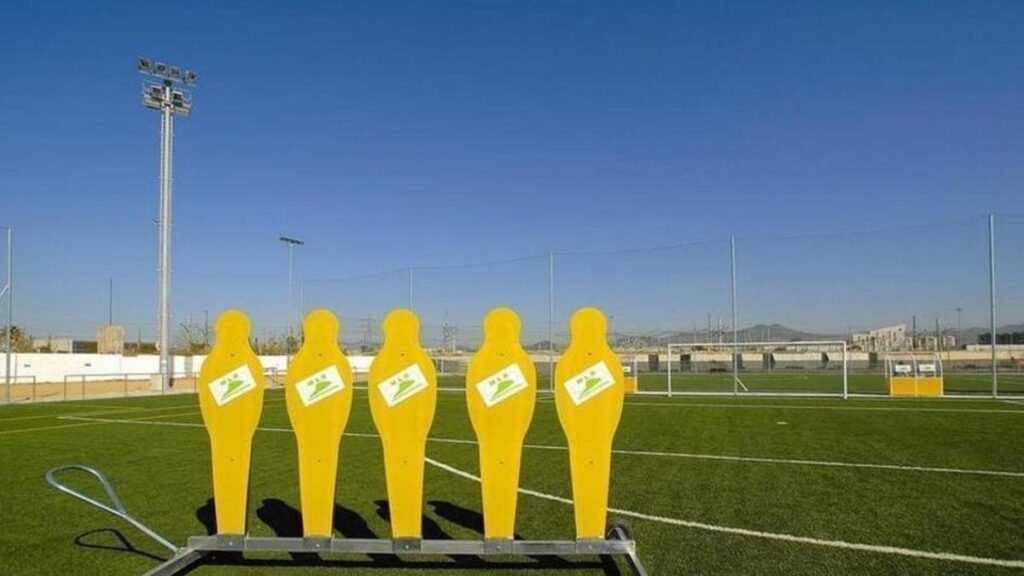 Entraîneur de foot arrêté pour abus sur trois mineurs