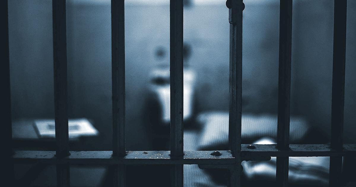 Homme recherché pour meurtre de premier degré arrêté après 13 ans