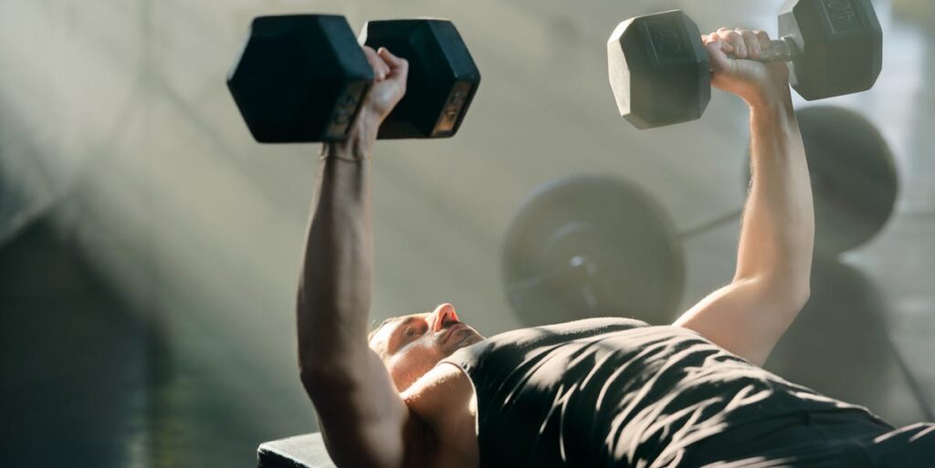 L'exercice pour des triceps musclés sans mettre vos coudes à l'épreuve