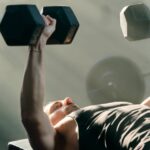 L'exercice pour des triceps musclés sans mettre vos coudes à l'épreuve