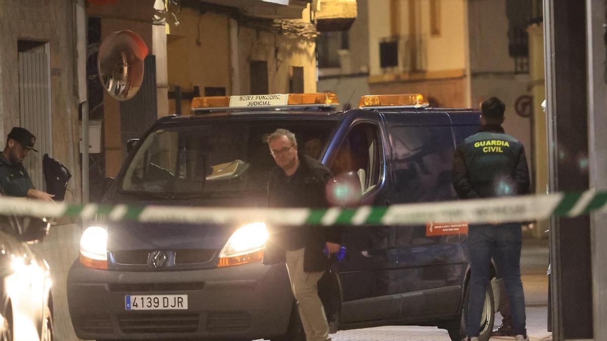 Meurtre horrible à Xilxes : une mère et sa fille de 12 ans retrouvées égorgées à domicile