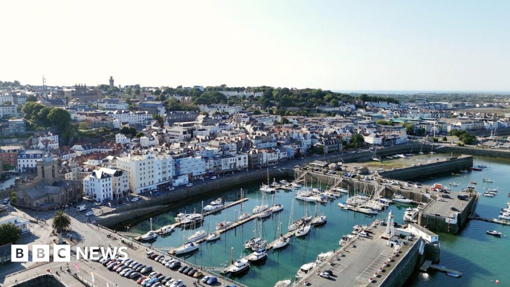 Nouveau programme d'ambassadeurs de Guernesey pour élever les standards du tourisme