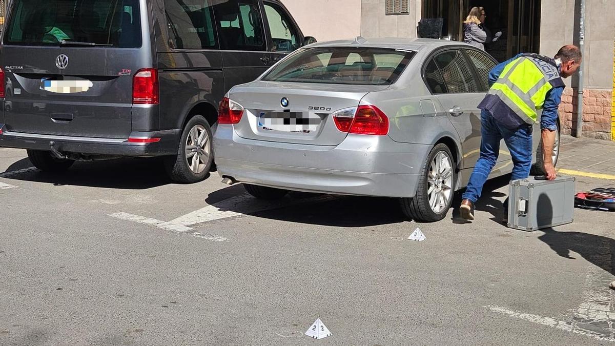 Découverte d'une arme de guerre et d'une arme de poing dans une voiture brûlée près du drame d'Alicante