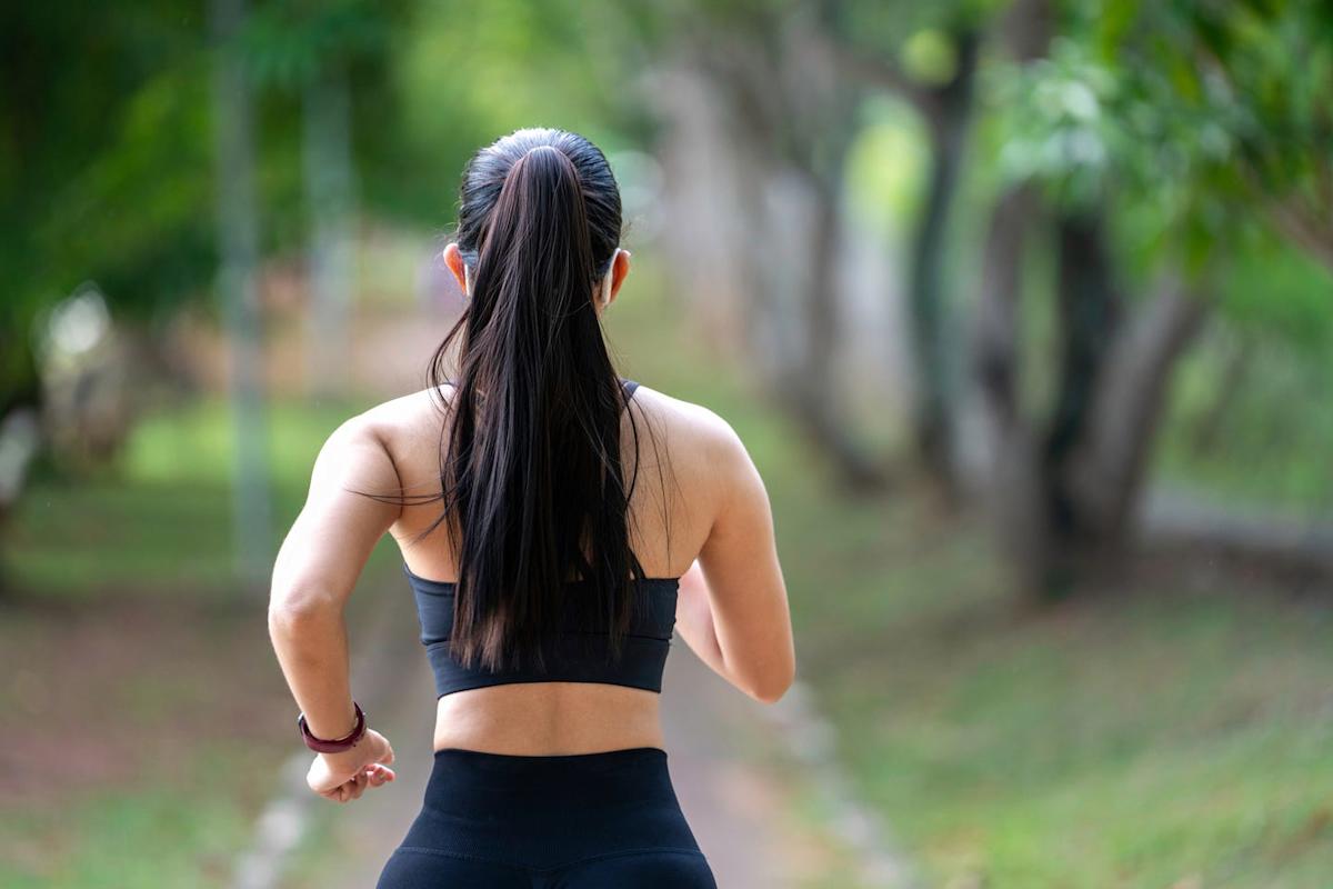 Marcher à cette heure-ci : des bienfaits surprenants pour la santé à ne pas manquer !