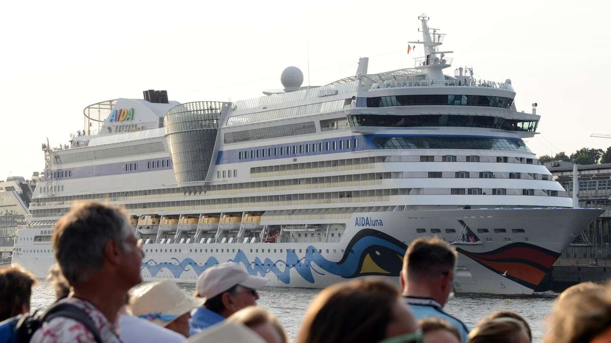 AIDA doit changer de cap : un nouveau navire de croisière en crise !