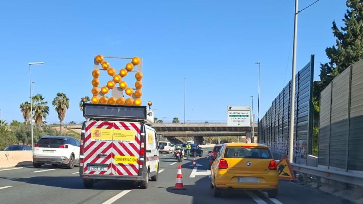 Accident à Murcie : Embouteillages monstres après une collision sur la sortie Juan Carlos I