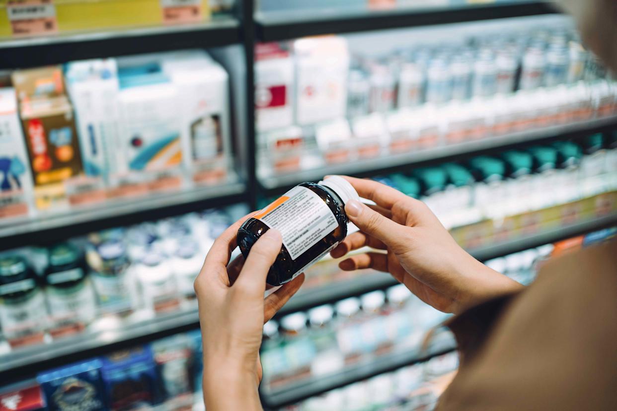 Les suppléments n'ont pas besoin d'une approbation de la FDA avant d'atteindre les rayons.