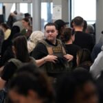 Chaos dans les aéroports américains : crise de la TSA et déploiement d'agents d'ICE, en direct !