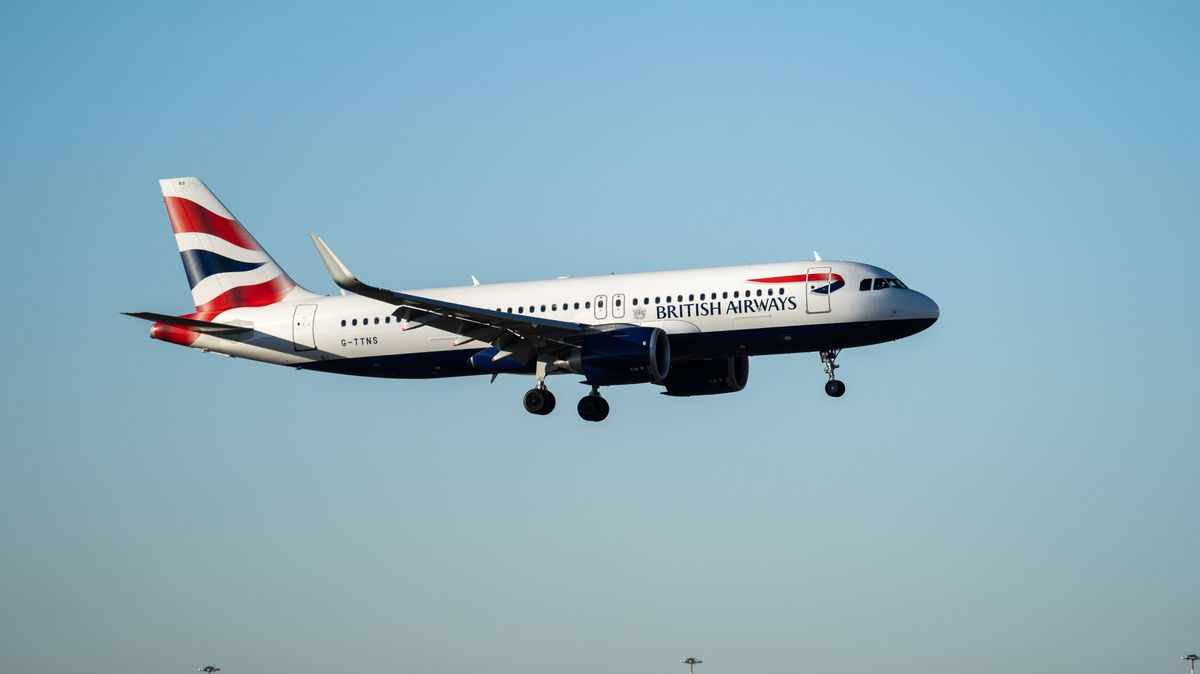 Déclaration de British Airways : des passagers bloqués 13 heures avec un corps sans vie