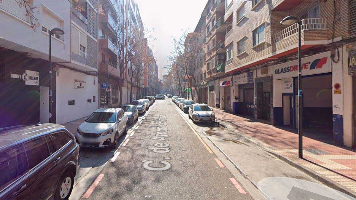 Homme poignardé dans le dos à Zaragoza
