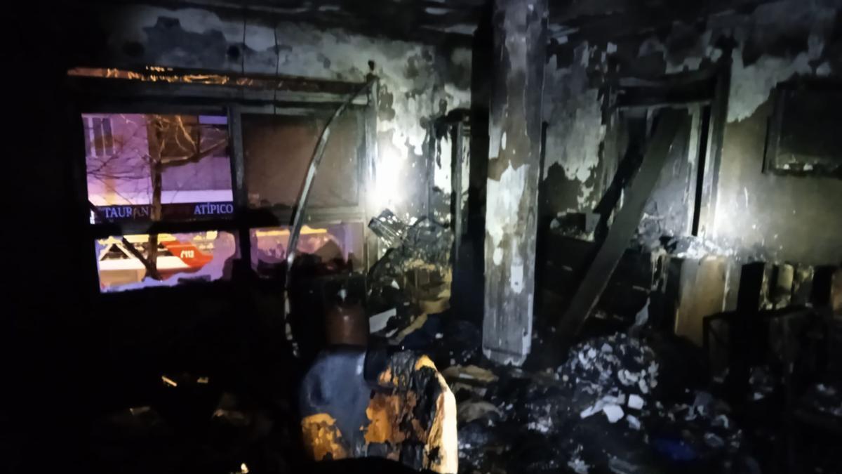 Incendie dévastateur à Palma : un appartement près de la Plaza de las Columnas en flammes