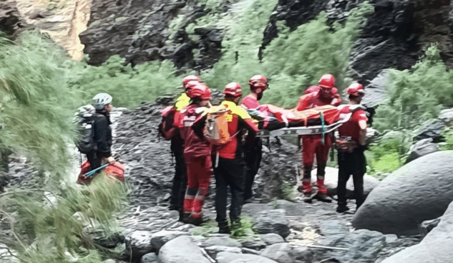 Intervention des pompiers de Tenerife pour un sauvetage spectaculaire à Masca