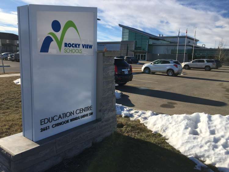 RVS dévoile les écoles bénéficiaires d'équipes de soutien en complexité
