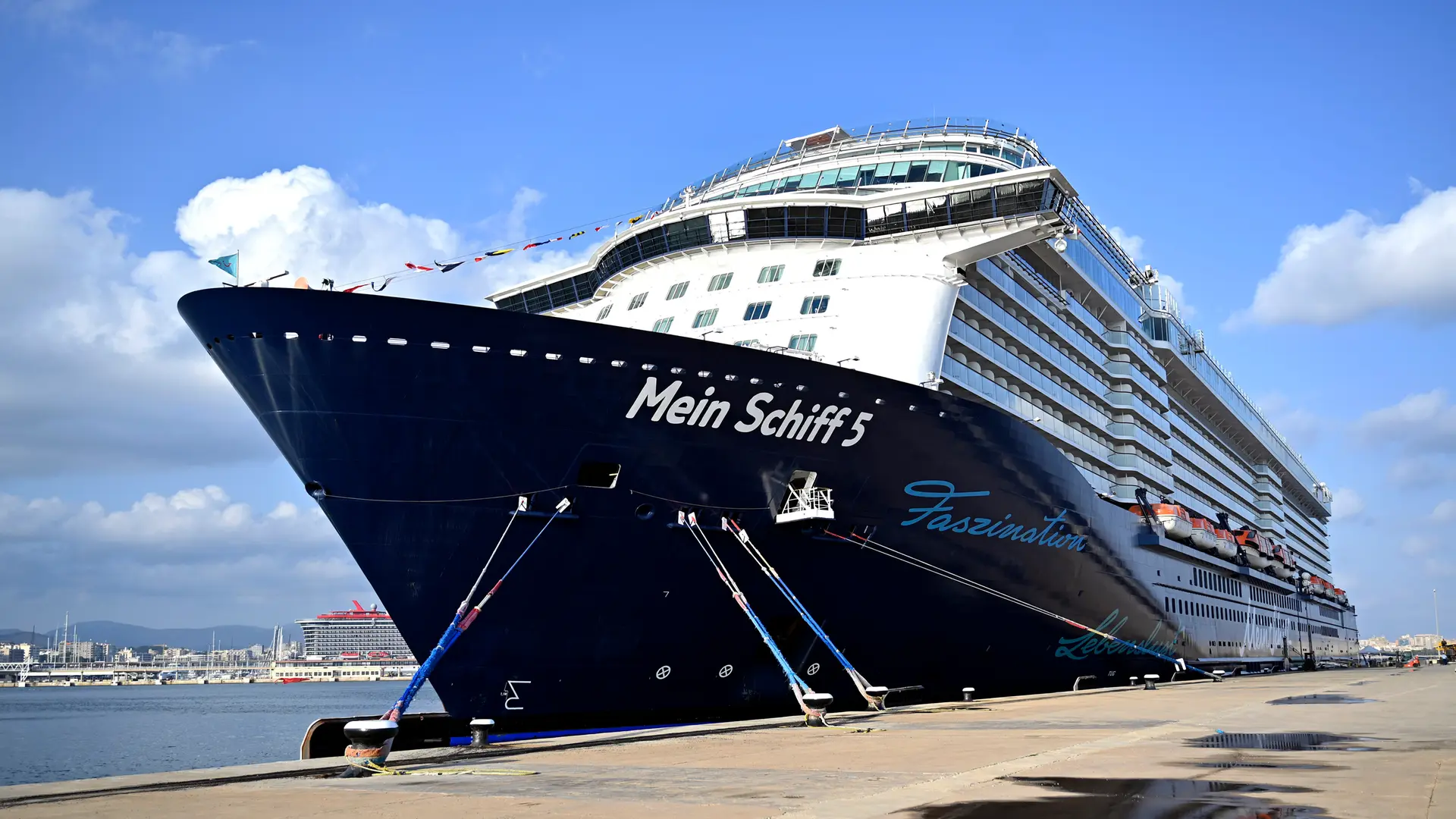 TUI : Des navires bloqués dans le Golfe, croisières à l'annulation ?