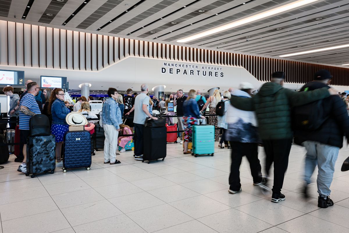 Des vols vers et depuis le Moyen-Orient restent perturbés