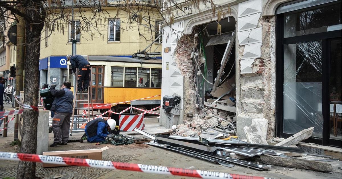 Tram déraillé à Milan : la police saisit les chaussures du conducteur