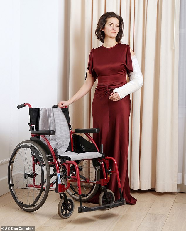 Une machine de Pilates défectueuse a coûté à cette violoniste professionnelle sa santé, sa carrière et son mariage : un combat à la James Bond pour obtenir réparation.