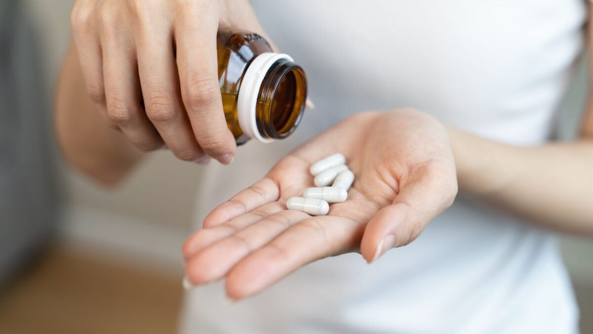 Une multivitamine quotidienne pourrait ralentir votre horloge biologique, selon une étude