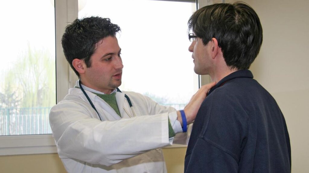 Urgence des médecins de famille : Pieve Emanuele en tête des zones blanches avec 1.715 patients sans aide