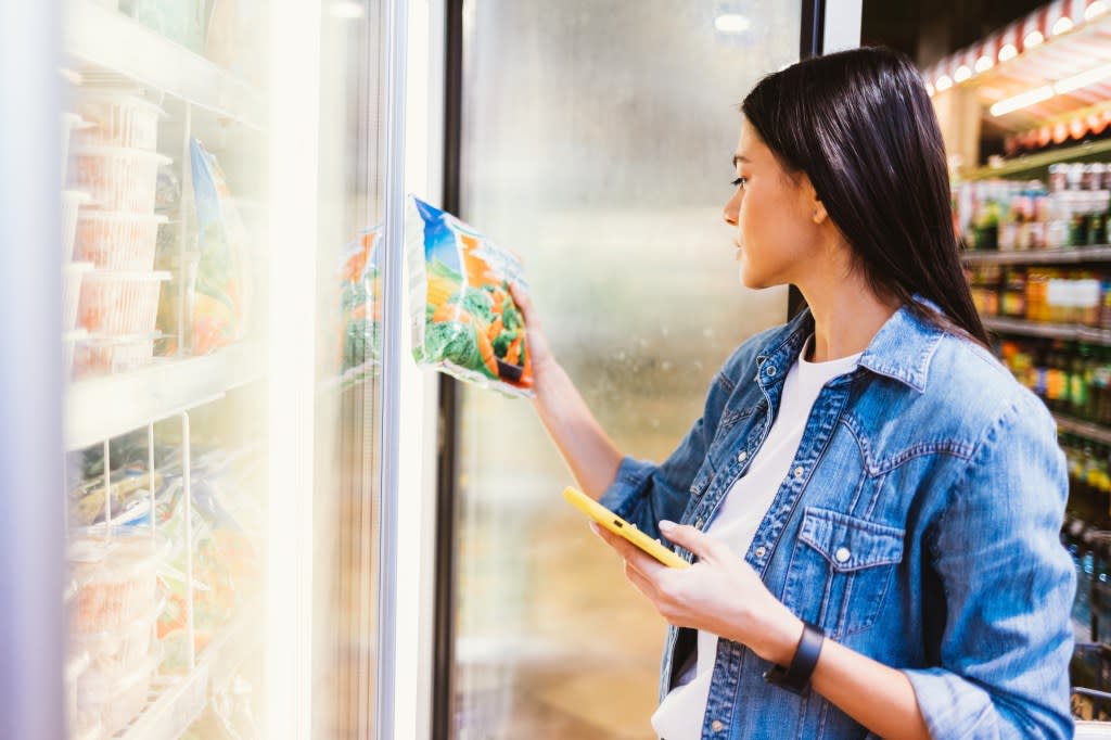 Selon la diététicienne Maya Feller, les ingrédients et la préparation importent plus que le fait que les aliments soient congelés.