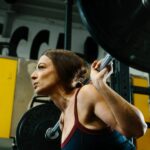 De plus en plus de femmes soulèvent des poids : un atout pour leur carrière !