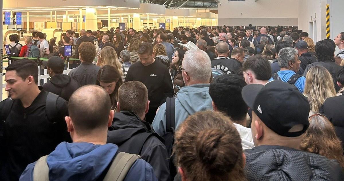 Chaos à Stansted : passagers bloqués après des files de sécurité interminables