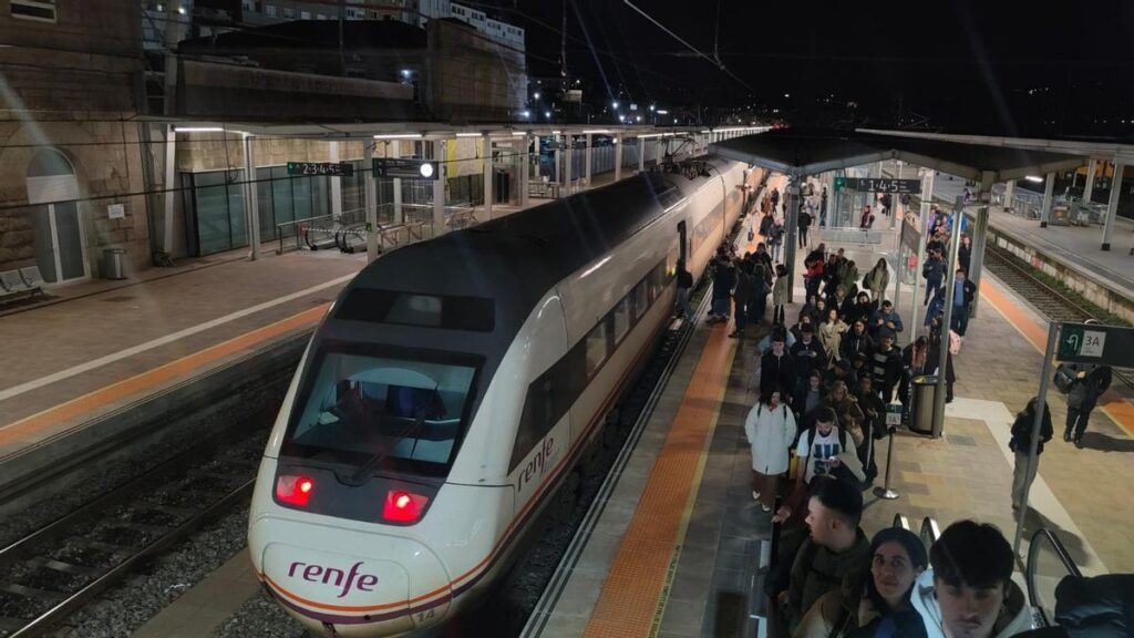 Renfe suspend 9 trains et 2.000 places en Galice ce lundi pour manque de conducteurs, dont sept reliant Vigo.