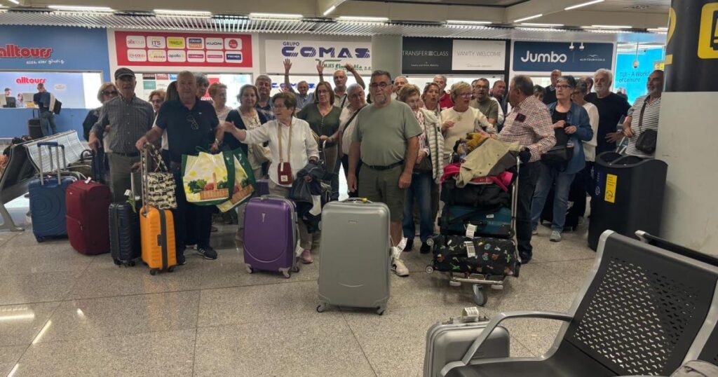57 passagers d'Imserso bloqués à l'aéroport de Palma