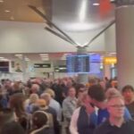 Aéroport d'Auckland : Chaos à cause d'une faille de sécurité et files d'attente interminables
