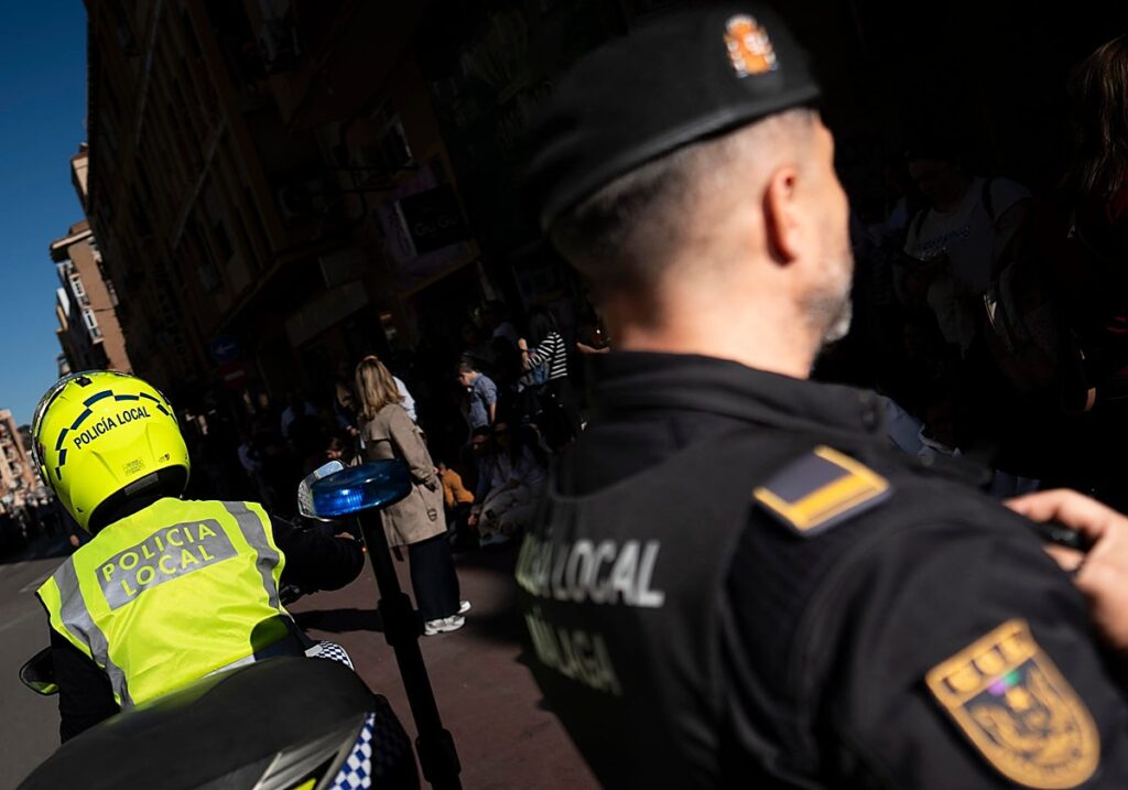 Agression à Málaga : un ami menacé, la police sauve une vie !