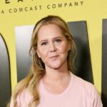 Amy Schumer révèle son programme fitness et les résultats impressionnants !