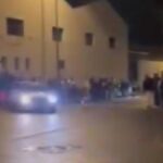 Coches incontrôlables : un danger pour la foule !