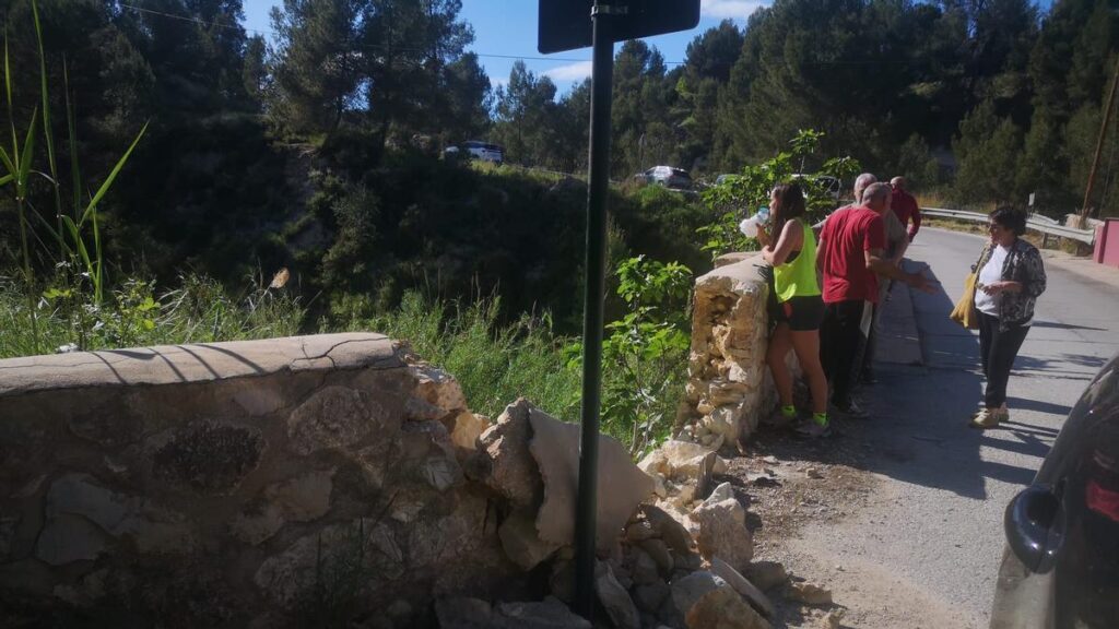 Deux morts après la chute d'une voiture dans le Clariano à Ontinyent