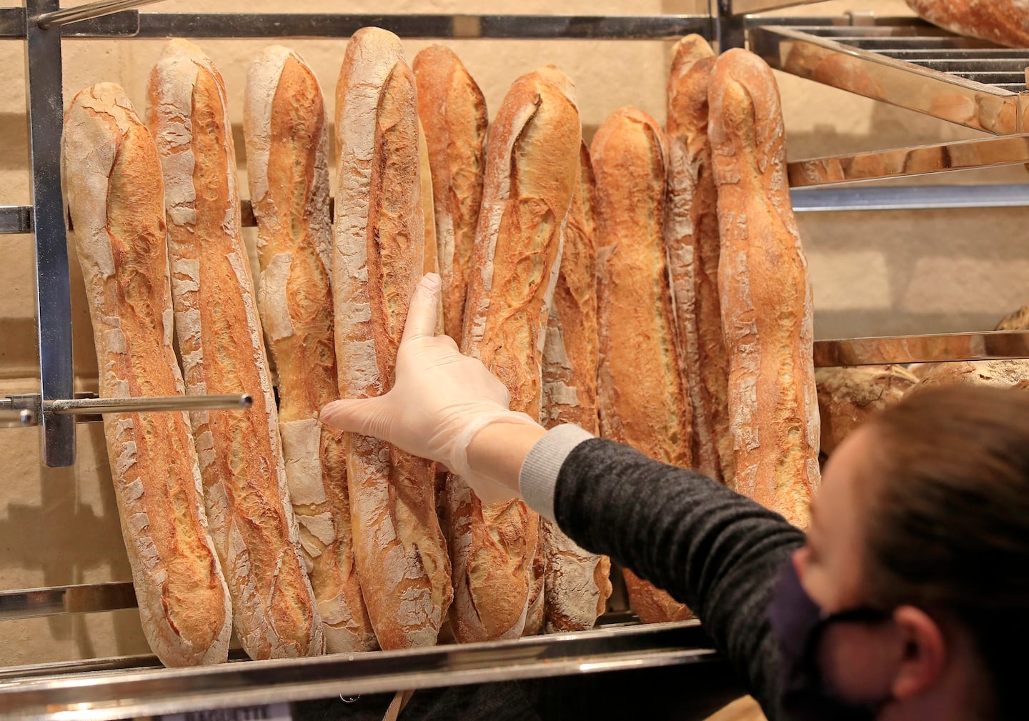 Baguettes dans une boulangerie.