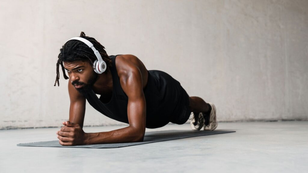 Le corps scié : une alternative sûre aux crunchs qui stimule davantage les muscles !