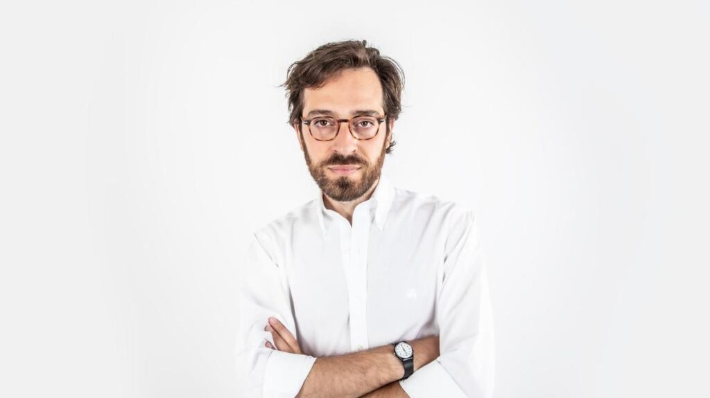 Les auteurs prennent la parole : plongez dans le crime italien en podcast