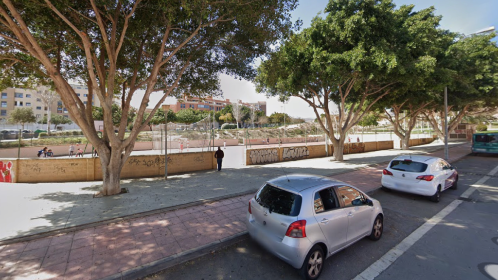 Un enfant de 13 ans poignardé en jouant au foot à Villablanca