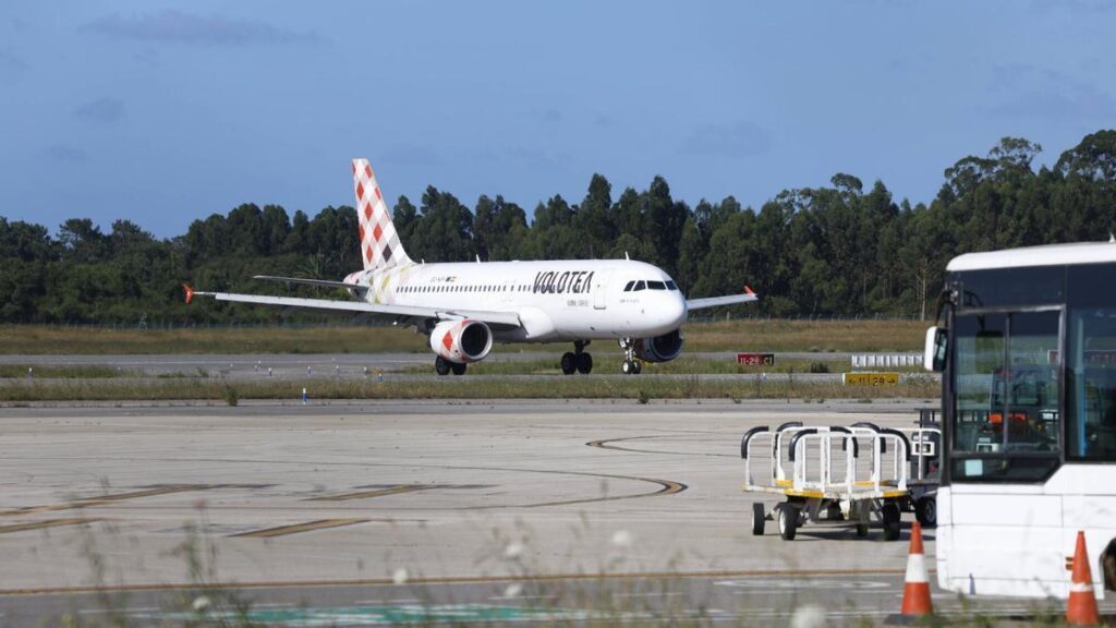 Vueling supprime une de ses liaisons depuis l'aéroport d'Asturias en plein été