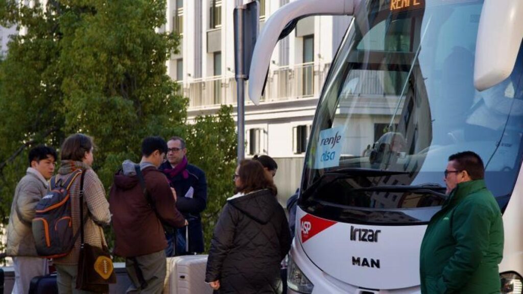 Transport alternatif à Adamuz : 645 360 euros en bus entre Córdoba et Los Pedroches
