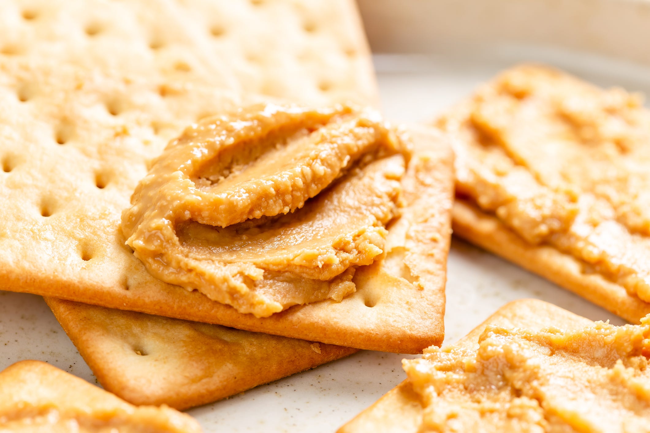 Beurre de Cacahuète sur Crackers