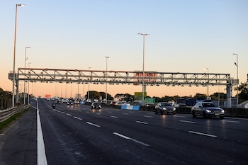 La autopista Illia cobrará peaje sin cabinas, a través del dispositivo TelePASE