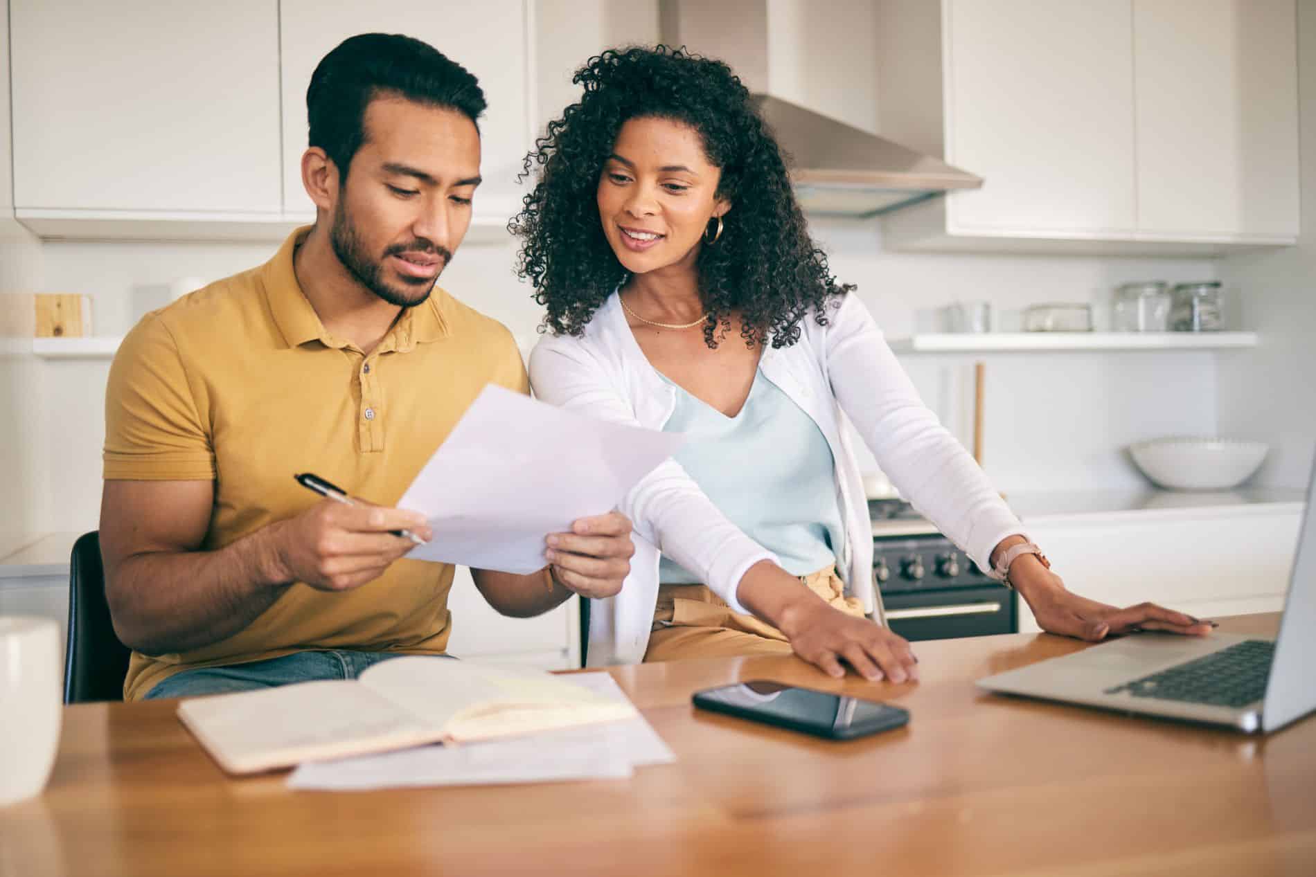 Une psy révèle comment notre franchise sur l'argent a failli ruiner notre relation