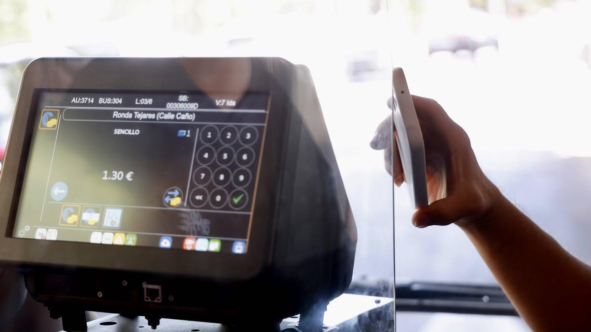Aucorsa : Paiement par carte et mobile désormais possible pour les bus à Córdoba !