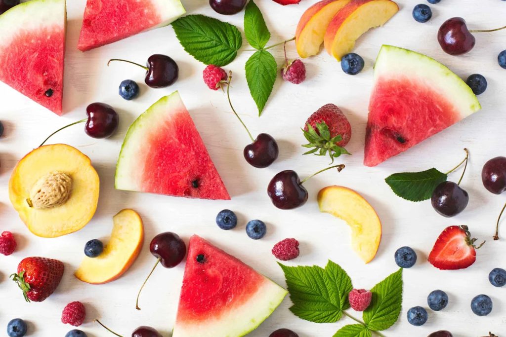 7 Fruits Incontournables pour l'Été