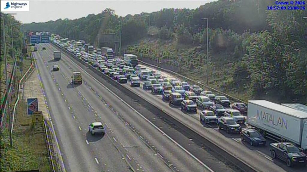 Accidents à M62 : embouteillages majeurs près de l'échangeur d'Eccles