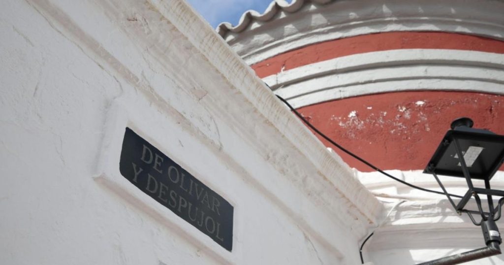 Exhumation d'une sœur du noble José María de Olivar pour trancher l'héritage !
