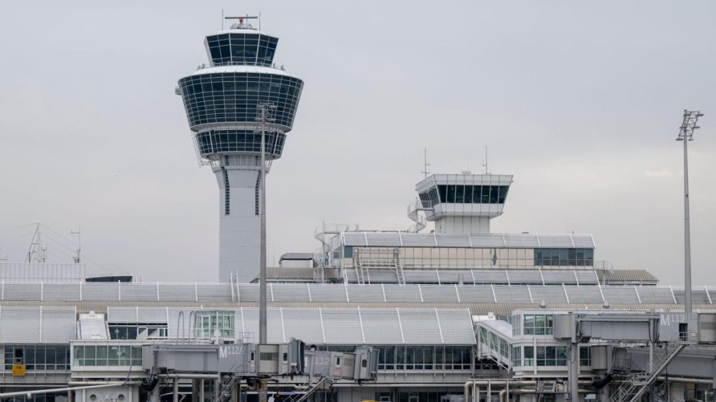 Incendie à l'aéroport de Munich : vols suspendus
