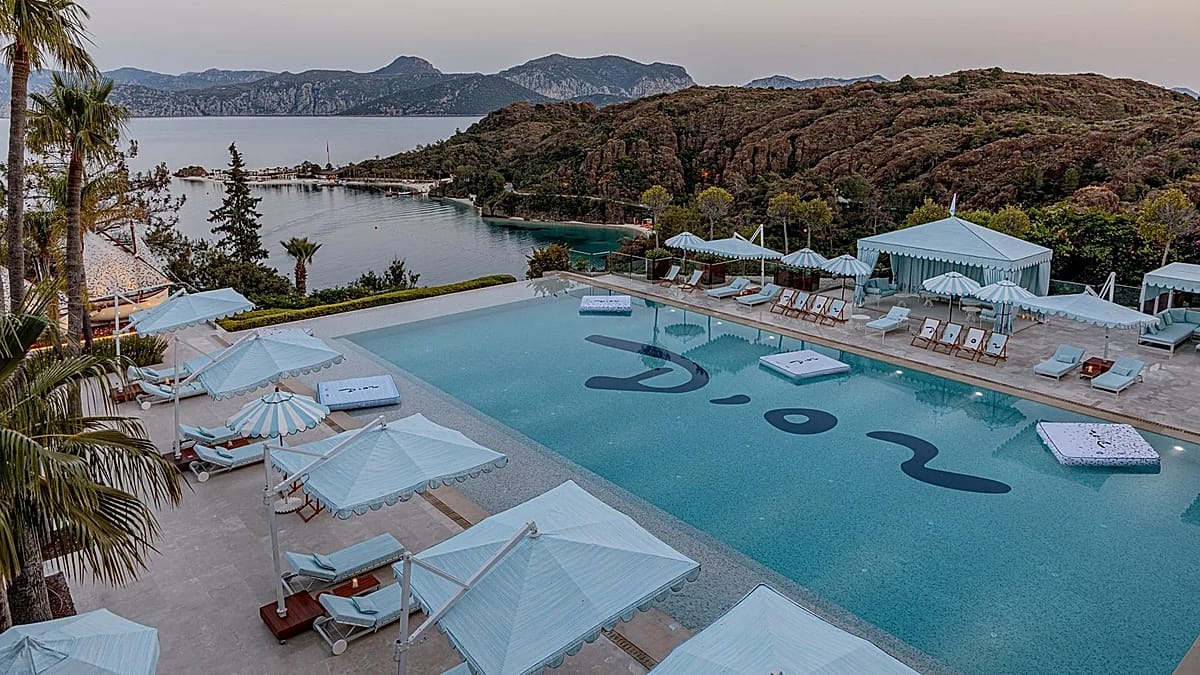 Les clubs de plage design les plus chics d'Europe cet été