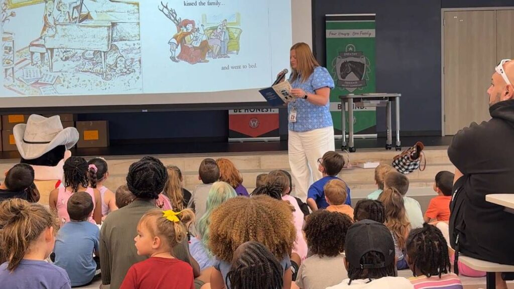 Les districts scolaires innovent pour encourager la lecture chez les élèves