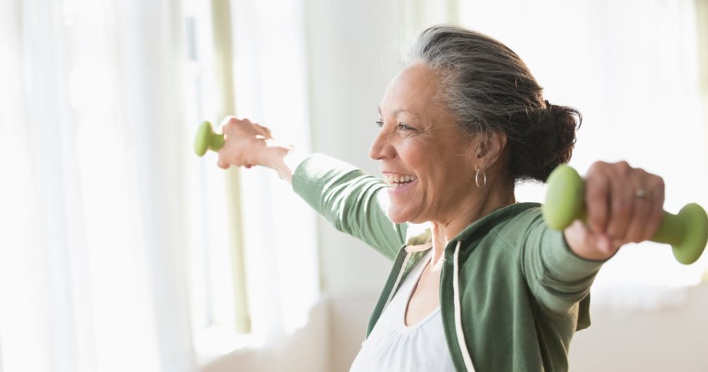 Les femmes âgées : un maximum de bénéfices avec HMB dans les shakes protéinés